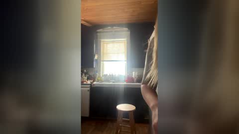 Snapshot of sporegeous chatting on February 16, 5:53 pm sporegeous online show from February 16, 5:53 pm