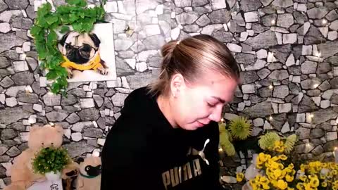 Karina online show from October 22, 6:57 am