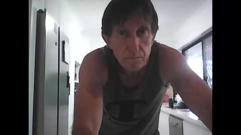 Snapshot of sportbill181 chatting on June 7, 11:08 pm sportbill181 online show from June 7, 11:08 pm