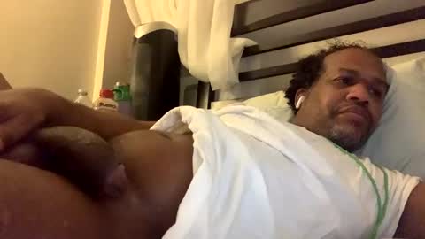 Snapshot of sportyesce chatting on February 9, 9:16 am sportyesce online show from February 9, 9:16 am