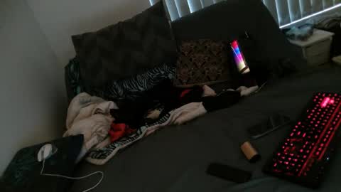 spreadyabhutt online show from February 18, 10:39 pm