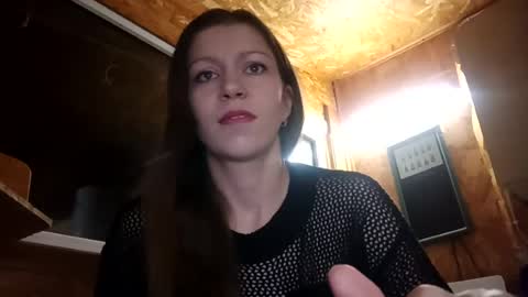 Snapshot of springbreezex chatting on August 6, 6:32 pm SpringBreezeX online show from August 6, 6:32 pm