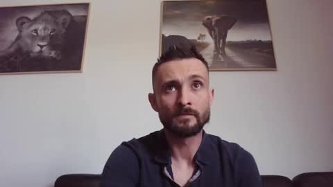 Snapshot of spyco82 chatting on March 6, 12:41 pm spyco82 online show from March 6, 12:41 pm