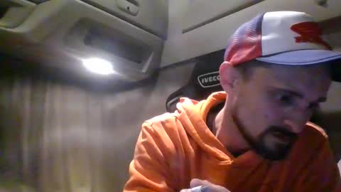 spyco82 online show from November 25, 4:51 pm