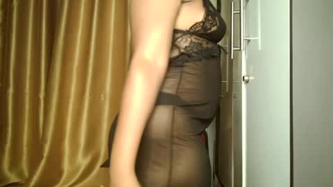 Snapshot of squirtcunt_xola chatting on July 18, 7:39 pm melanie online show from July 18, 7:39 pm