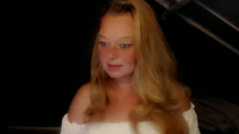 squirtlady89 online show from August 1, 7:46 pm