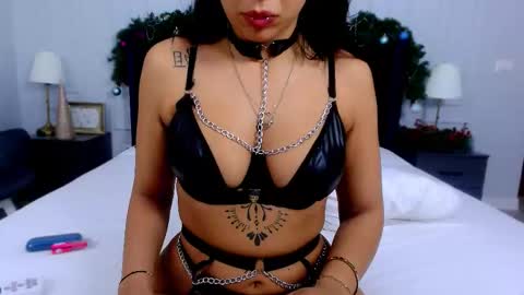 Snapshot of squirtopiax chatting on November 28, 6:54 pm Sonia online show from November 28, 6:54 pm