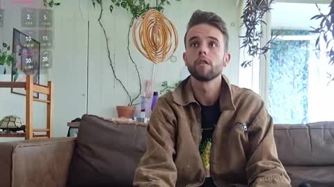 Snapshot of squirtproff chatting on September 25, 10:08 am Squirtproff online show from September 25, 10:08 am