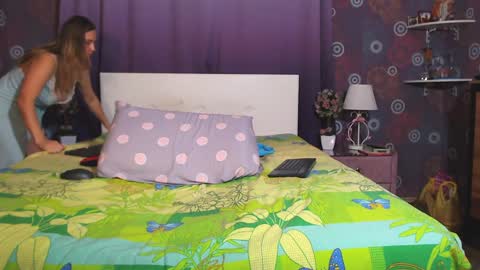 just Jess online show from January 17, 7:38 pm