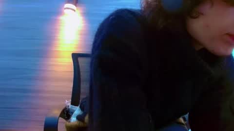 ethan online show from April 20, 12:52 pm