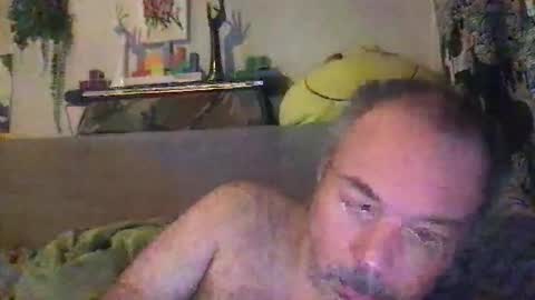 Snapshot of srekos38 chatting on December 3, 7:27 am srekos38 online show from December 3, 7:27 am