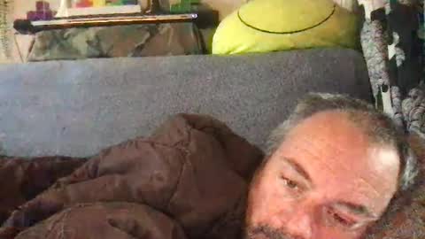 Snapshot of srekos38 chatting on December 15, 9:24 am srekos38 online show from December 15, 9:24 am