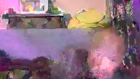 Snapshot of srekos38 chatting on February 8, 12:03 am srekos38 online show from February 8, 12:03 am