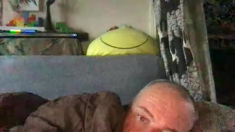 Snapshot of srekos38 chatting on March 22, 9:13 am srekos38 online show from March 22, 9:13 am