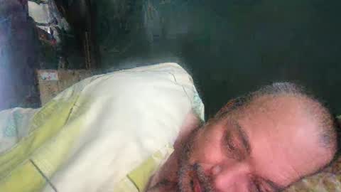 Snapshot of srekos38 chatting on March 24, 7:46 am srekos38 online show from March 24, 7:46 am