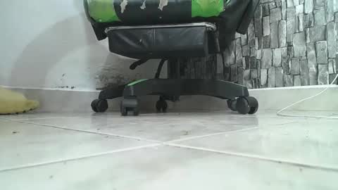 sr master cum its my old account online show from October 10, 1:48 am