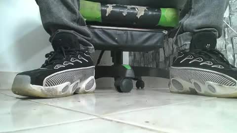 sr master cum its my old account online show from October 23, 7:07 am