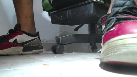 sr master cum its my old account online show from May 21, 12:28 am