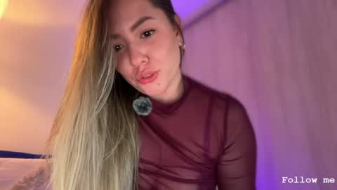 Sophie 3 online show from August 3, 12:42 am