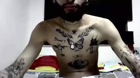 ssanndro online show from April 3, 10:08 pm