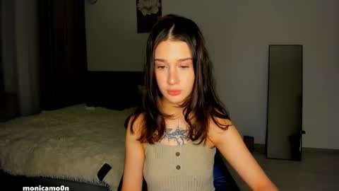 Snapshot of ssash1mii chatting on December 13, 7:53 pm Hey guys i miss you so much online show from December 13, 7:53 pm