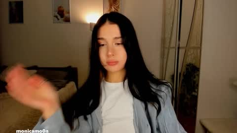 Snapshot of ssash1mii chatting on November 27, 9:50 pm Hey guys i miss you so much online show from November 27, 9:50 pm