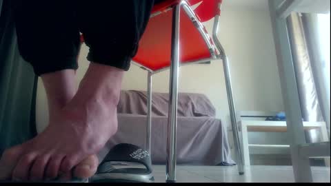 Snapshot of ssenzo chatting on December 20, 11:06 am ssenzo online show from December 20, 11:06 am