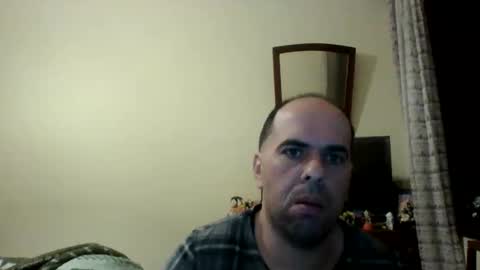 Snapshot of sstrasser chatting on December 3, 1:52 am ShYgUy online show from December 3, 1:52 am