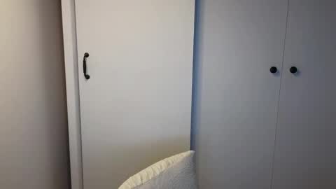 st1vemaster01 online show from October 17, 6:43 pm