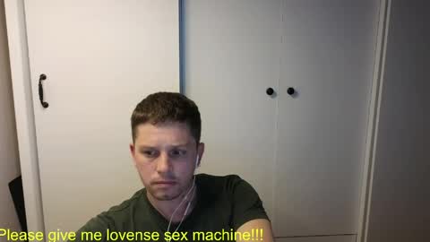 st1vemaster01 online show from June 8, 1:33 pm