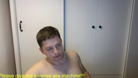 st1vemaster01 online show from June 17, 1:12 pm