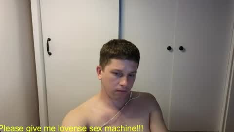 st1vemaster01 online show from June 24, 2:49 pm
