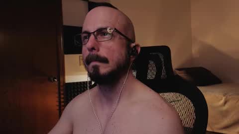 Snapshot of st3v3085 chatting on February 21, 3:13 pm DJ - Next Stream Friday June 30th 9am EST online show from February 21, 3:13 pm