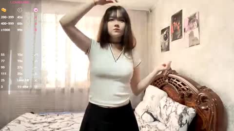 Emily online show from October 26, 7:36 am