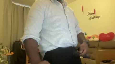 Snapshot of sta_real chatting on December 5, 4:03 pm fun life online show from December 5, 4:03 pm