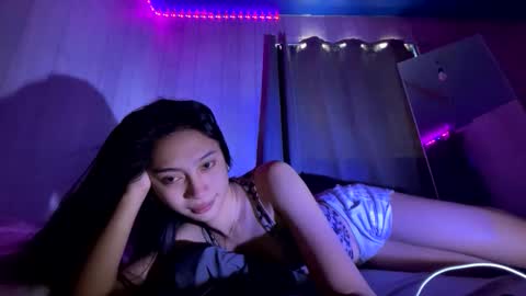 Snapshot of stacey_cravings chatting on February 4, 3:23 am stacey_cravings online show from February 4, 3:23 am