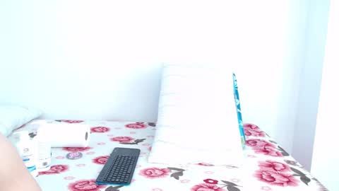 stacey_taylor7 online show from February 12, 1:06 pm