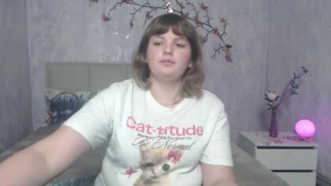 Snapshot of staceylex chatting on February 25, 7:01 pm Stacey online show from February 25, 7:01 pm