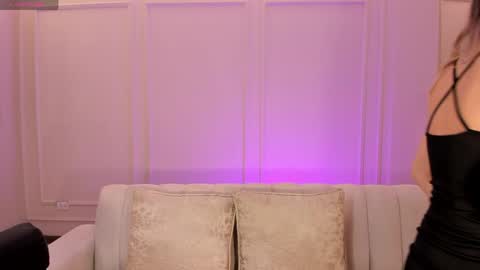 Stacy Woods online show from April 17, 11:46 am