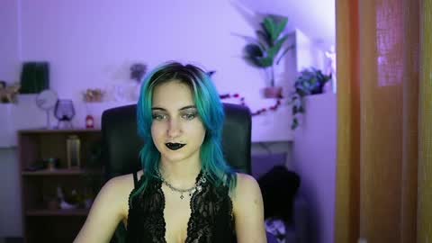 stacy  x3 online show from May 13, 1:30 pm