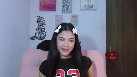 Snapshot of stacy_babby chatting on February 12, 2:24 am stacy online show from February 12, 2:24 am