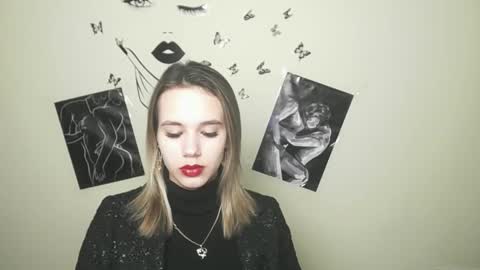 Stacy online show from December 7, 7:49 am