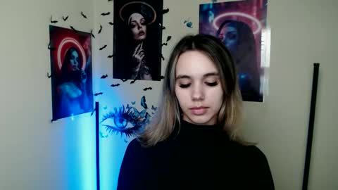 Stacy online show from November 5, 2:39 pm