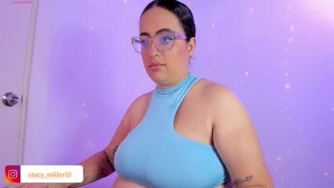 Snapshot of stacy_millerr chatting on February 22, 1:09 pm Stacy Boobs online show from February 22, 1:09 pm