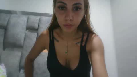 Stacy Queen online show from February 7, 7:50 pm