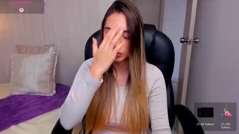 Stacy Conner online show from November 13, 8:30 pm