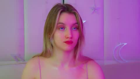 Snapshot of stacyevancesss chatting on January 10, 6:31 pm StacyEvances online show from January 10, 6:31 pm