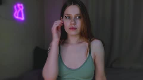 stacyloveforu online show from January 7, 5:43 am