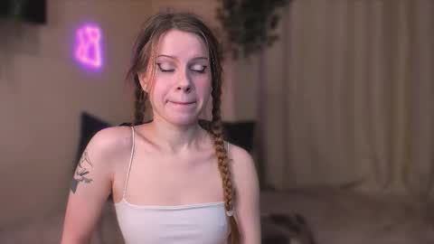 stacyloveforu online show from January 5, 6:00 pm