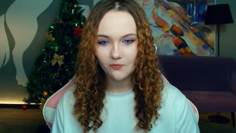 Snapshot of stacyroller chatting on February 27, 7:14 pm Violet online show from February 27, 7:14 pm